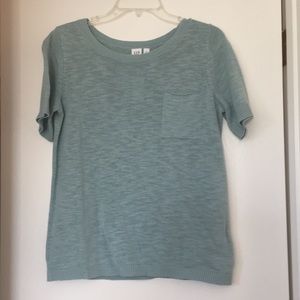 Gap short sleeve sweater top